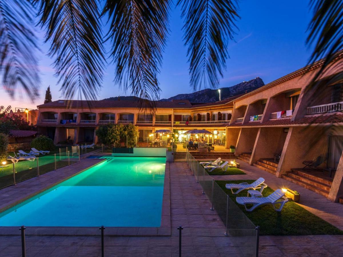 Noemys Toulon La Valette - Hotel Restaurant Avec Piscine Exteriér fotografie